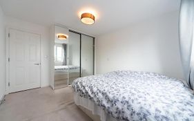 Lovely Penthouse Near Canary Wharf