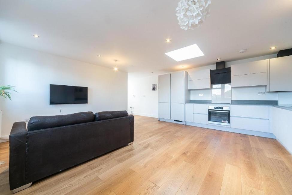 Lovely Penthouse Near Canary Wharf London Exterior photo