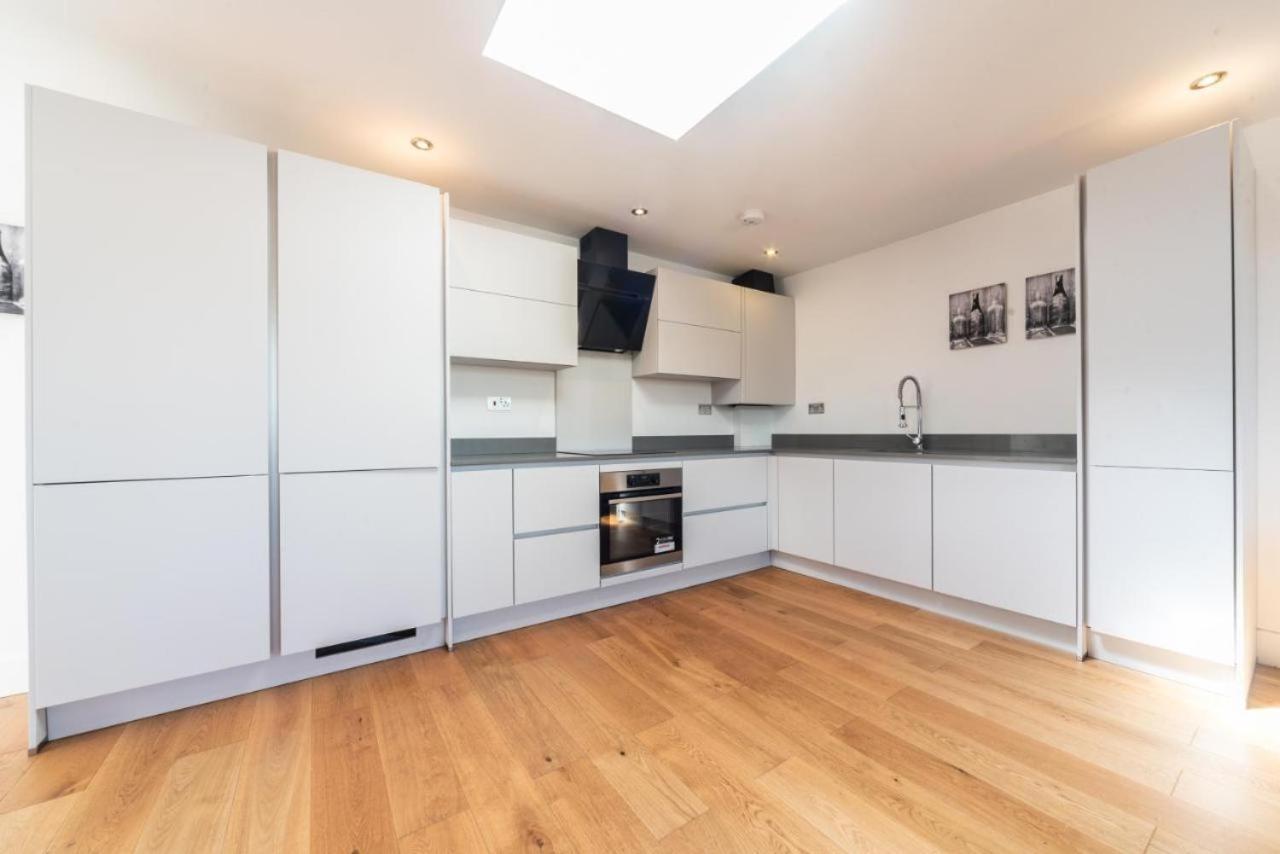 Lovely Penthouse Near Canary Wharf London Exterior photo