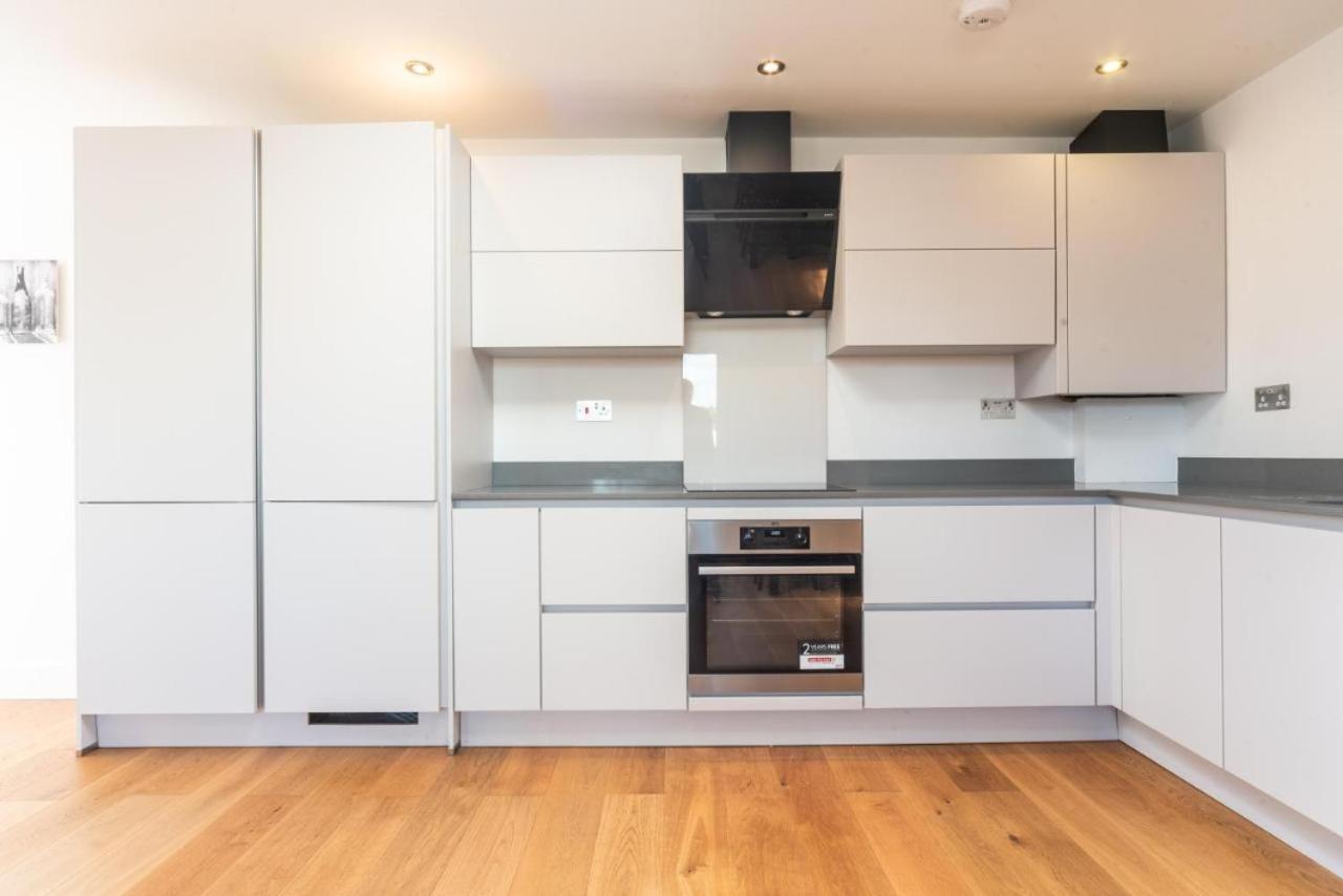 Lovely Penthouse Near Canary Wharf London Exterior photo